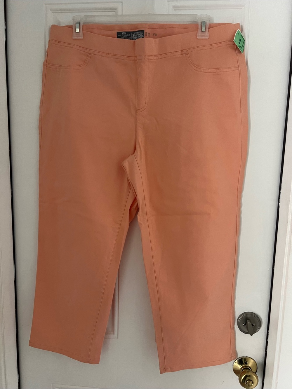 NWT One5One Women Capri Pants Women's 20W Straight Leg Stretch Orange #853